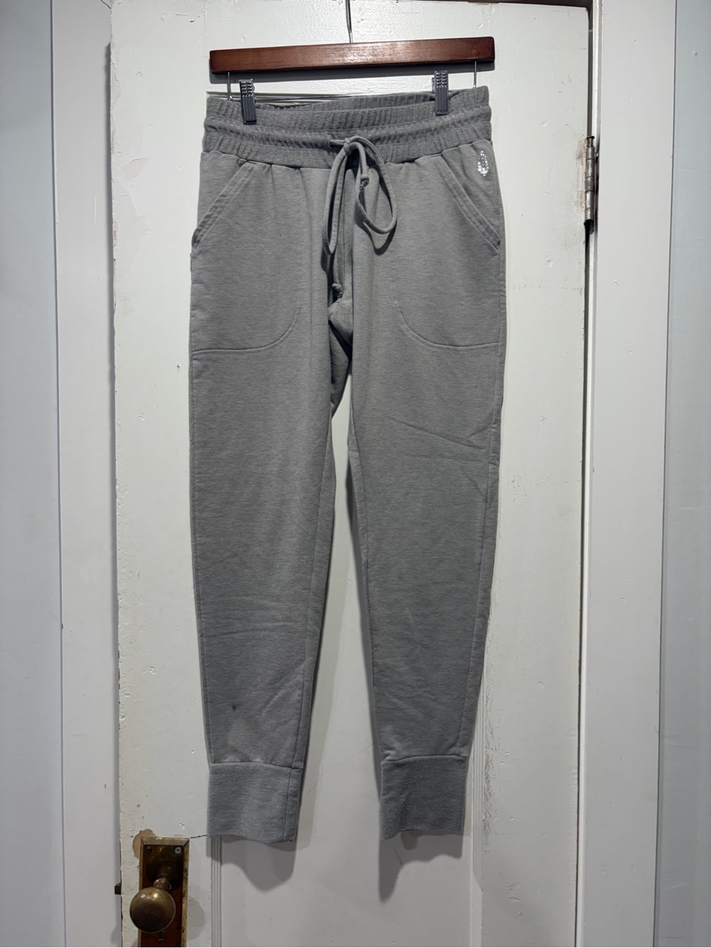 FREEPEOPLE MOVEMENT grey sweats